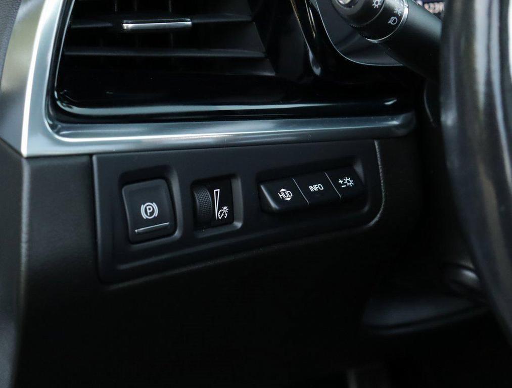 used 2020 Cadillac XT6 car, priced at $21,777