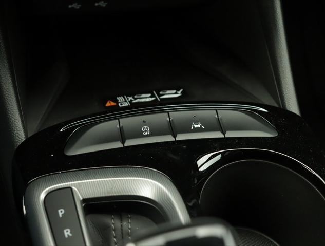 new 2025 Buick Envista car, priced at $27,820