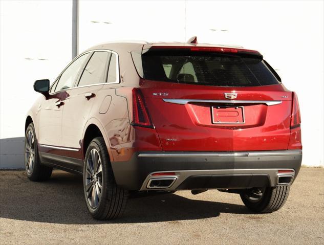 new 2025 Cadillac XT5 car, priced at $60,990