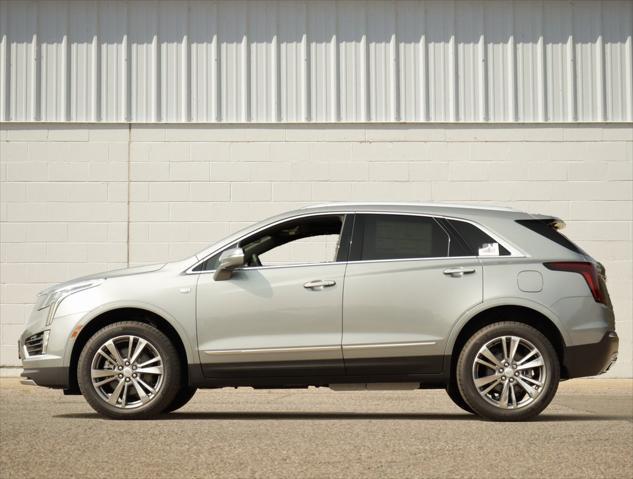 new 2025 Cadillac XT5 car, priced at $51,990