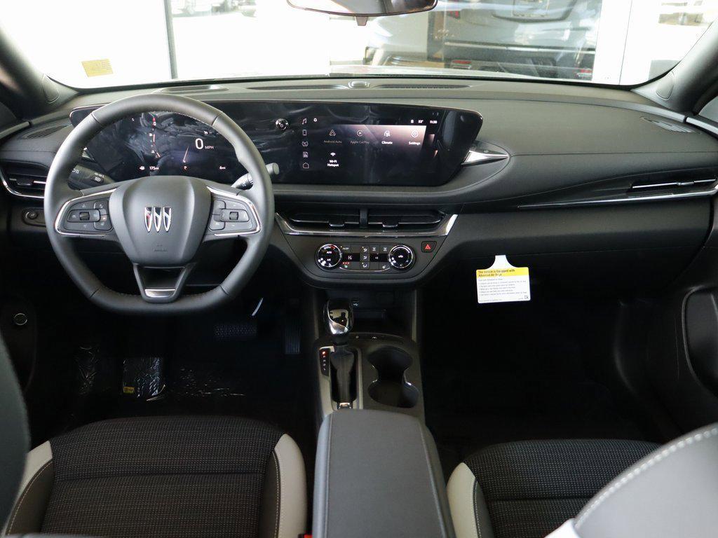 new 2025 Buick Envista car, priced at $25,730