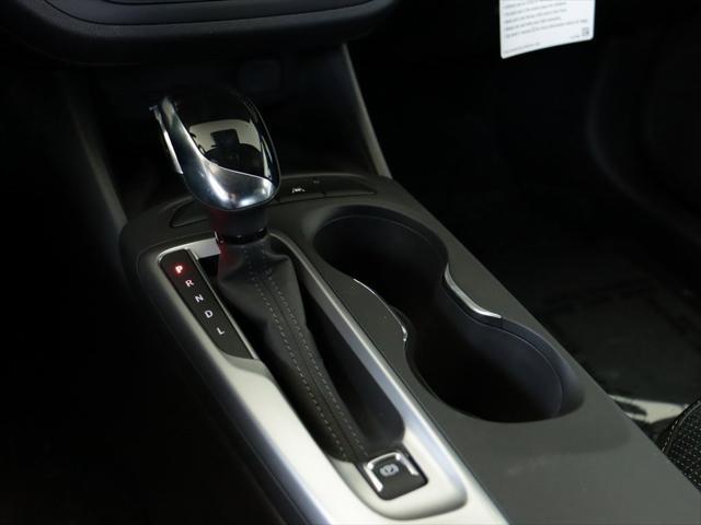 new 2025 Buick Envista car, priced at $26,501