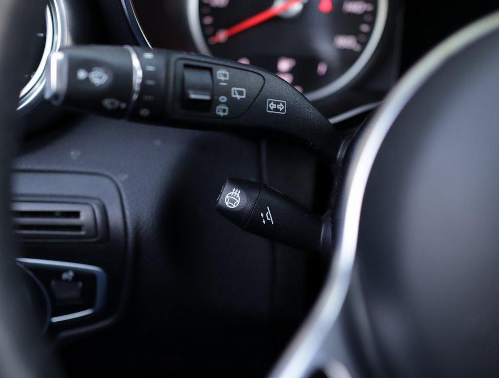 used 2021 Mercedes-Benz GLC 300 car, priced at $31,777