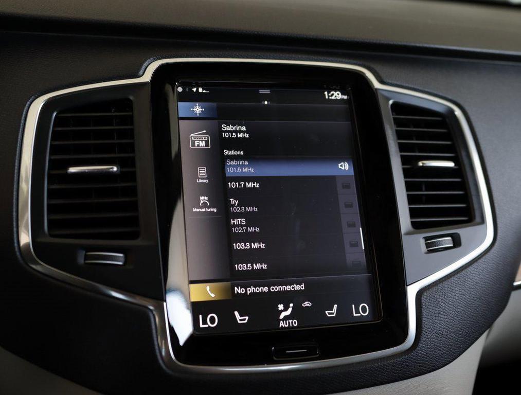used 2022 Volvo XC90 car, priced at $36,970