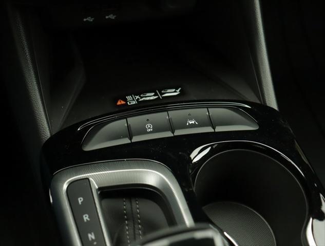 new 2025 Buick Envista car, priced at $27,820