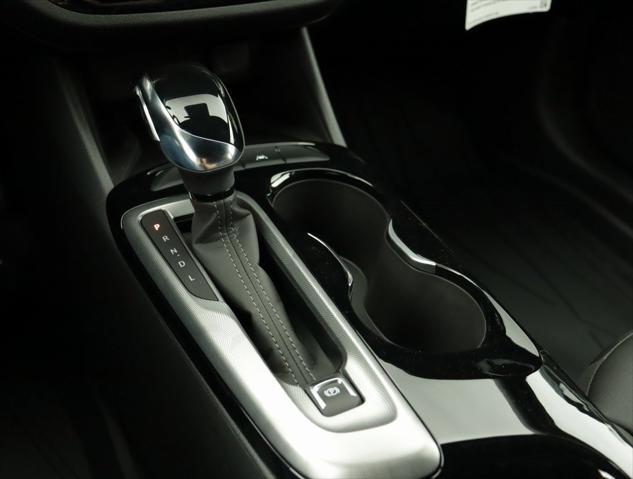 new 2025 Buick Envista car, priced at $27,820