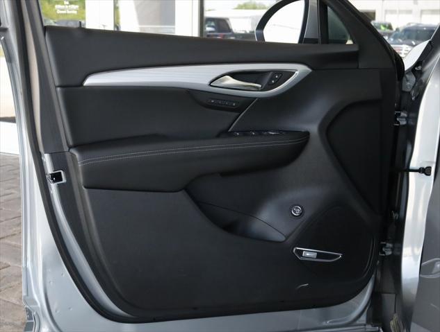new 2025 Buick Envision car, priced at $44,759