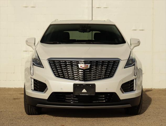 new 2025 Cadillac XT5 car, priced at $61,385