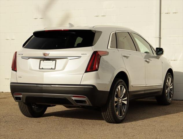 new 2025 Cadillac XT5 car, priced at $61,385