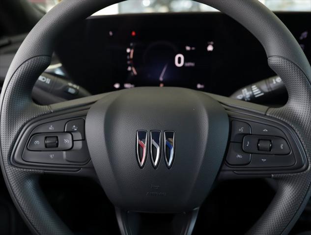new 2025 Buick Envista car, priced at $24,580