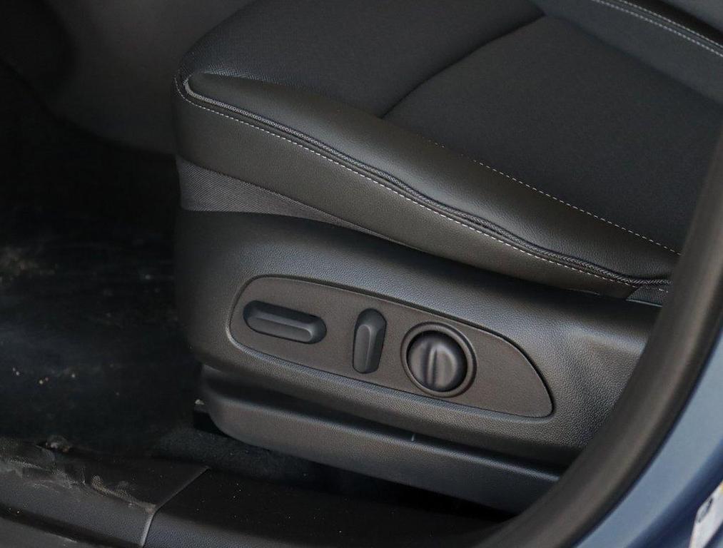 new 2026 Buick Encore GX car, priced at $26,675