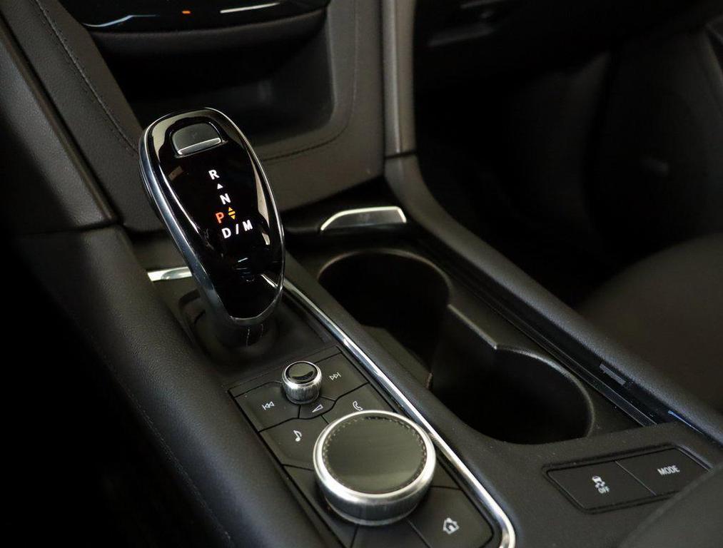 used 2023 Cadillac XT5 car, priced at $31,993