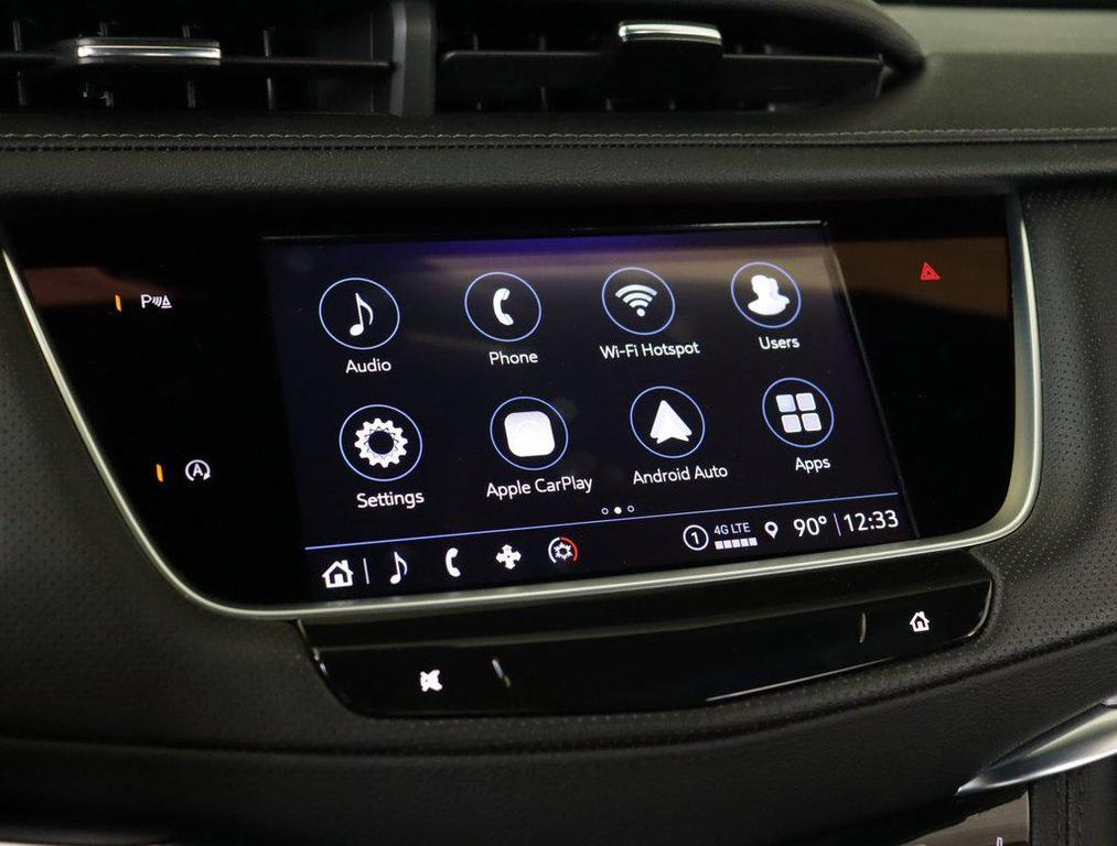 used 2023 Cadillac XT5 car, priced at $31,993