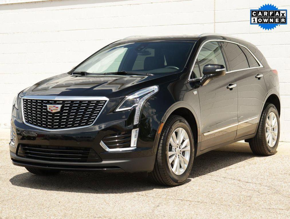 used 2023 Cadillac XT5 car, priced at $31,993