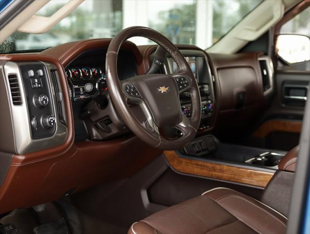 used 2015 Chevrolet Silverado 1500 car, priced at $27,970