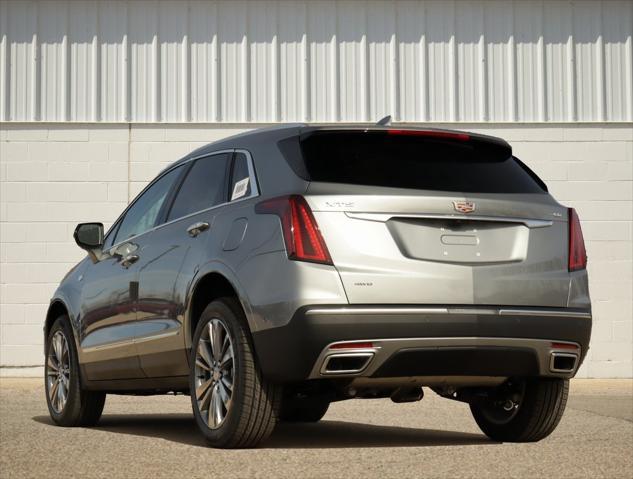 new 2025 Cadillac XT5 car