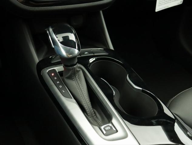 new 2025 Buick Envista car, priced at $27,470