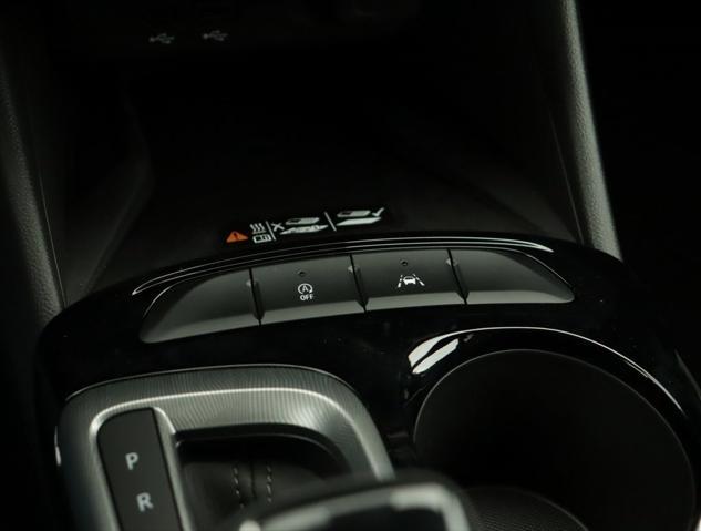 new 2025 Buick Envista car, priced at $27,470