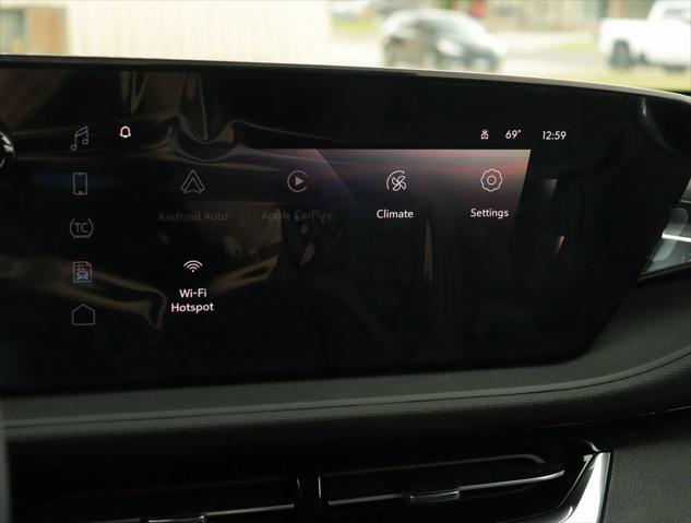 new 2025 Buick Envista car, priced at $27,470