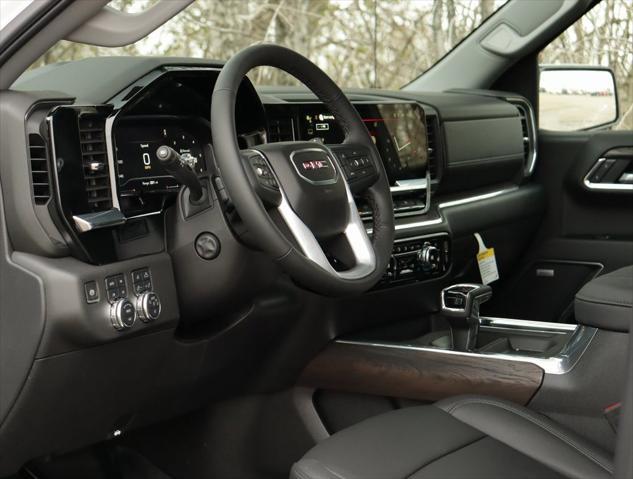 new 2025 GMC Sierra 1500 car, priced at $58,176