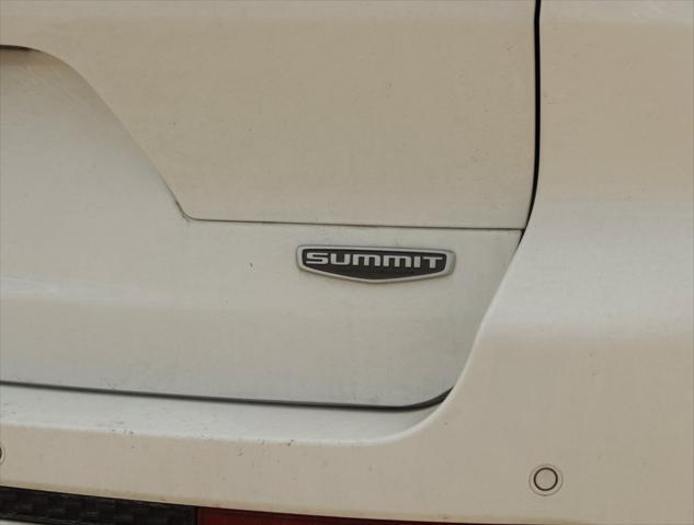 used 2022 Jeep Grand Cherokee L car