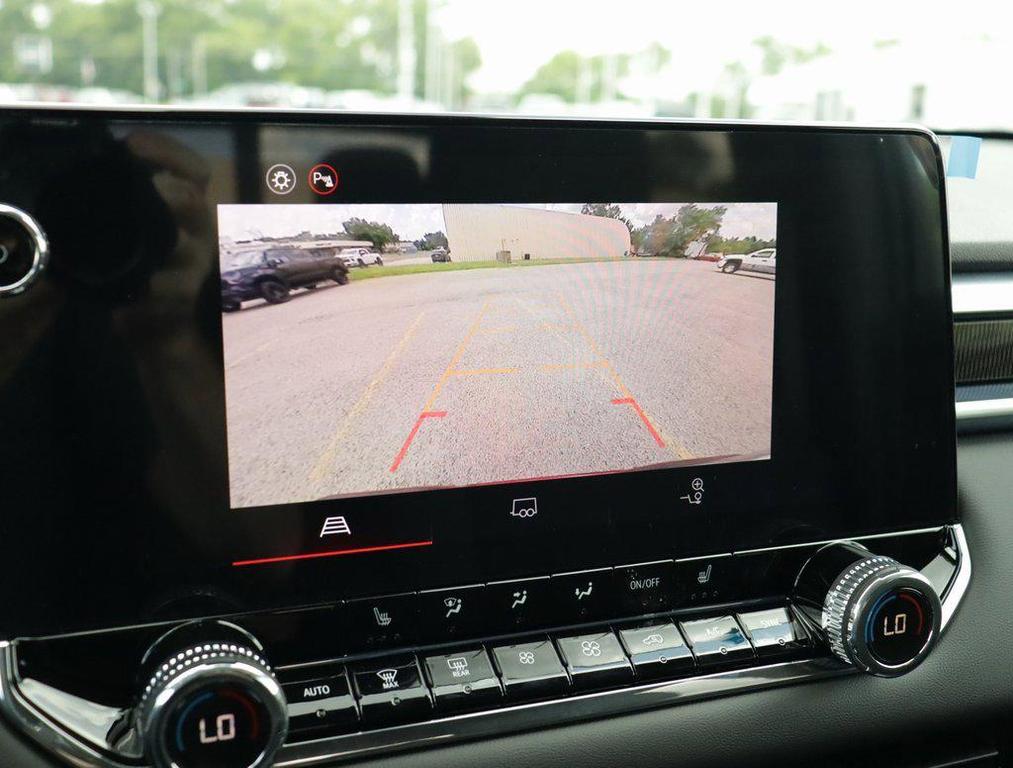 new 2025 GMC Canyon car, priced at $42,325