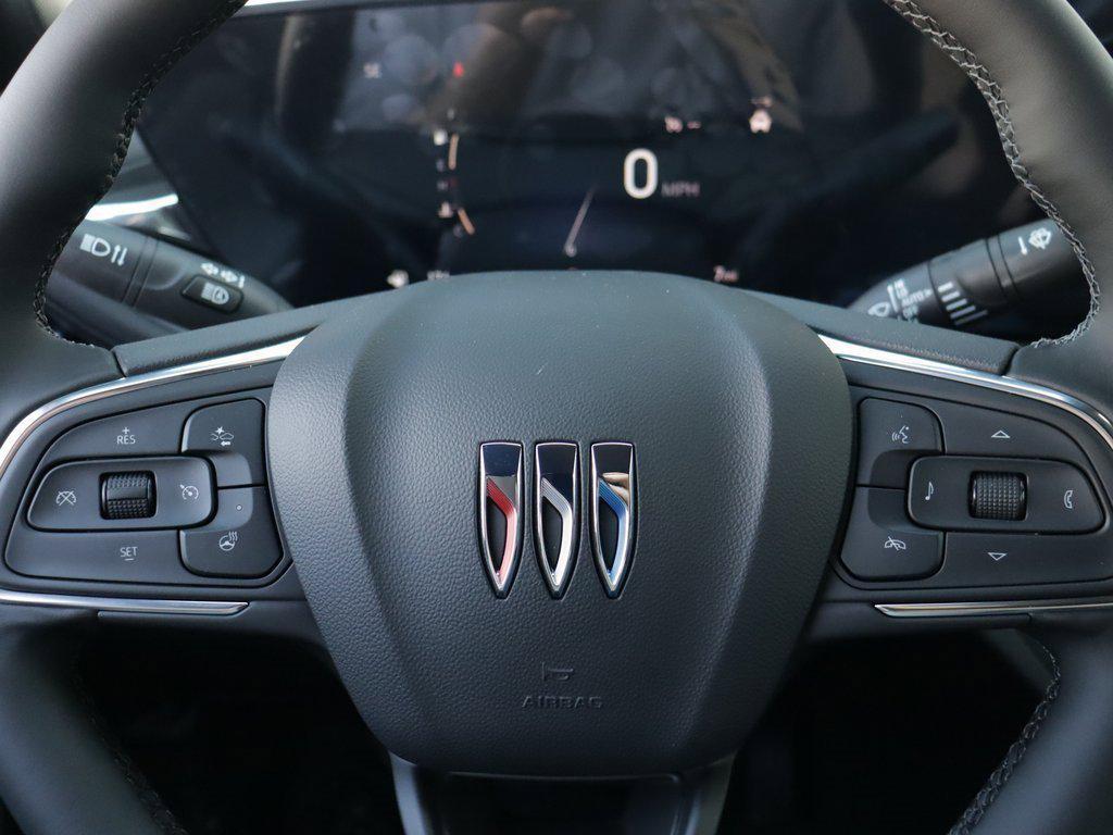 new 2025 Buick Envista car, priced at $25,730