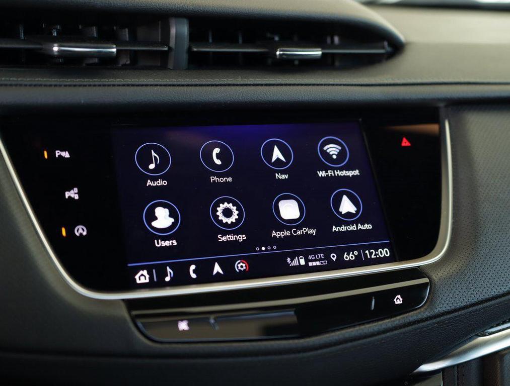 used 2023 Cadillac XT5 car, priced at $36,970