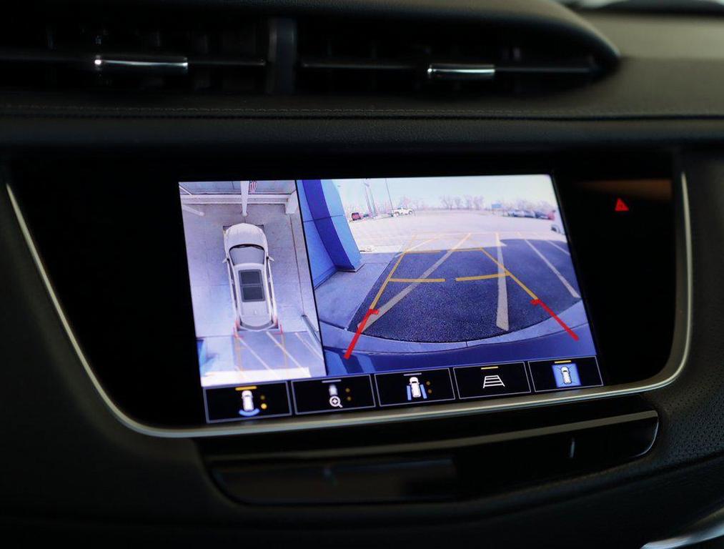 used 2023 Cadillac XT5 car, priced at $36,970