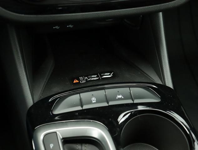 new 2025 Buick Envista car, priced at $29,210