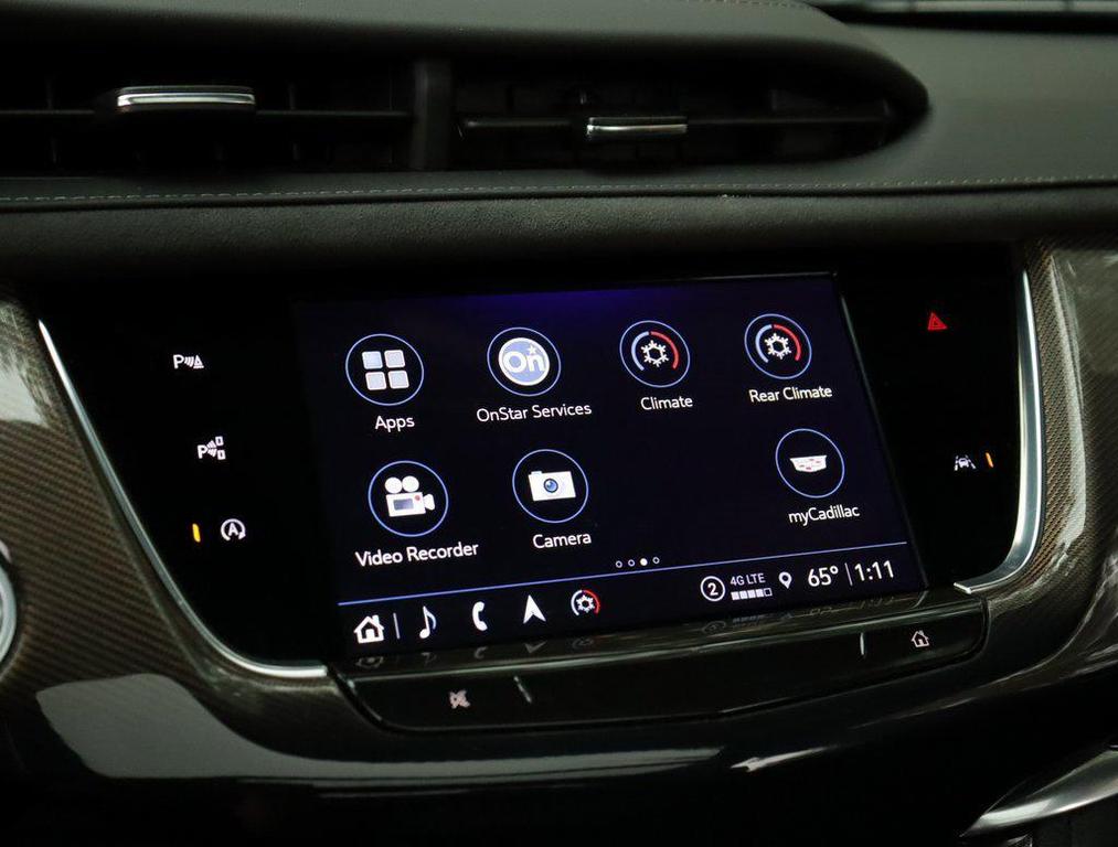 used 2024 Cadillac XT6 car, priced at $46,970