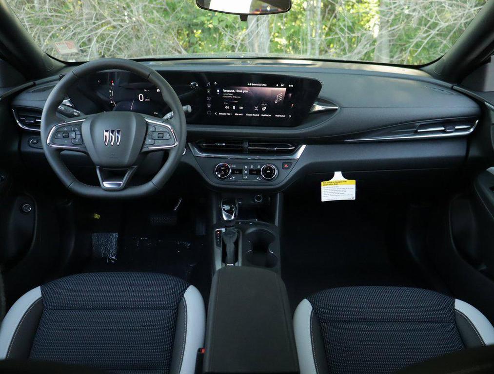 new 2025 Buick Envista car, priced at $25,830