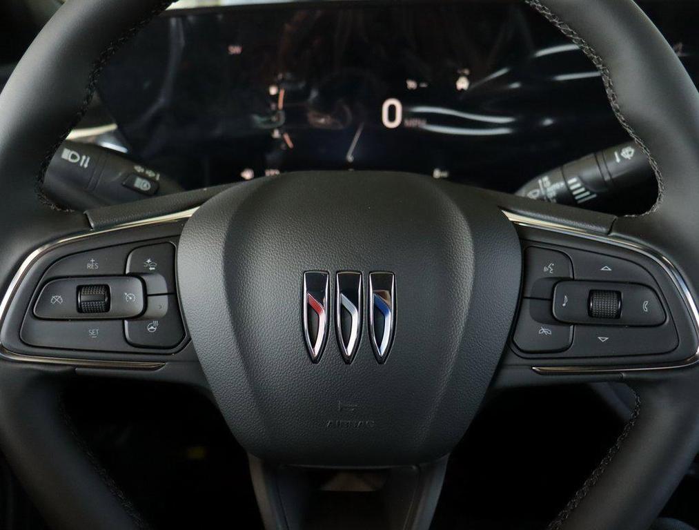 new 2025 Buick Envista car, priced at $25,830