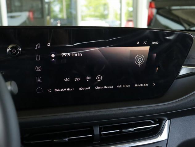 new 2025 Buick Envista car, priced at $26,170