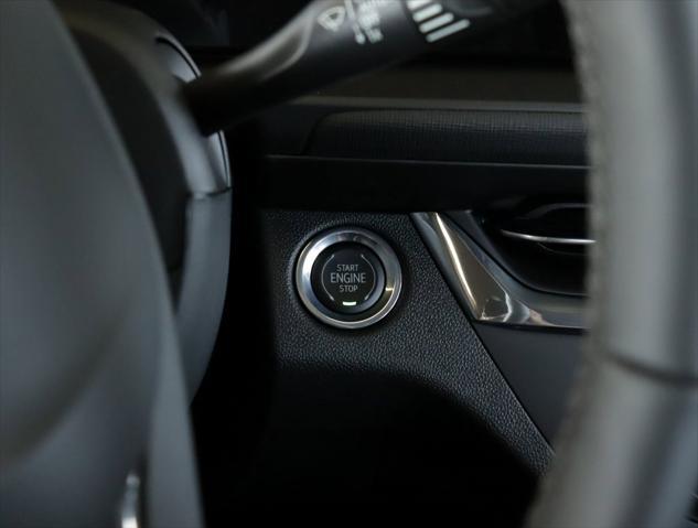 new 2025 Buick Envista car, priced at $26,170
