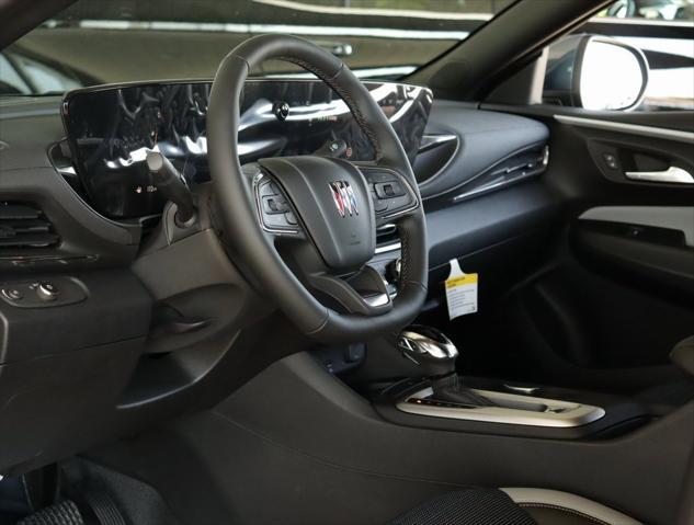 new 2025 Buick Envista car, priced at $26,170