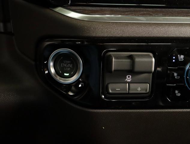 new 2025 GMC Sierra 1500 car, priced at $59,627