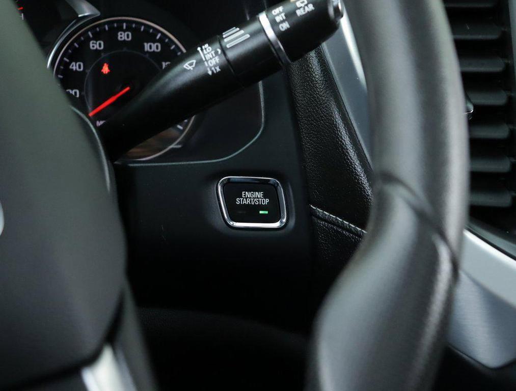 used 2023 GMC Acadia car, priced at $30,500
