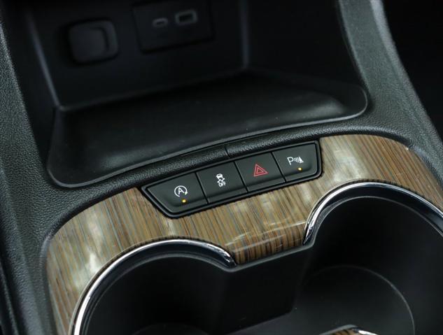 used 2023 GMC Acadia car, priced at $30,977