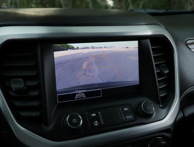 used 2023 GMC Acadia car, priced at $30,977
