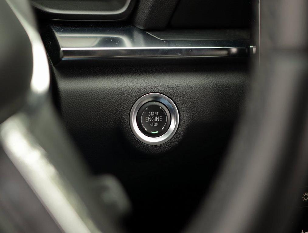 used 2025 GMC Terrain car, priced at $28,777