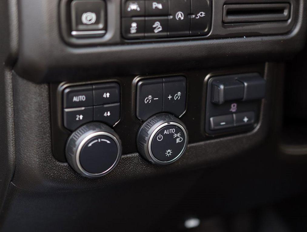 used 2021 Chevrolet Tahoe car, priced at $35,970