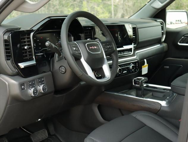 new 2025 GMC Sierra 1500 car, priced at $58,356
