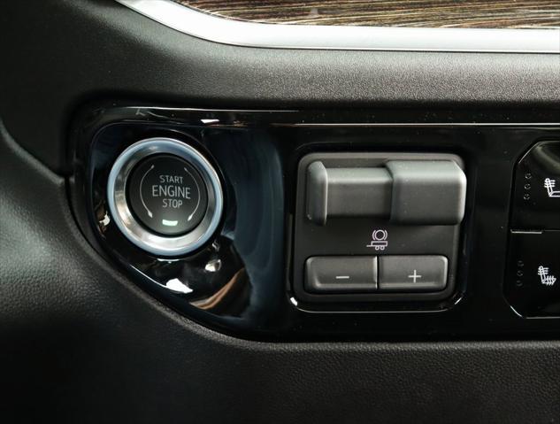 new 2025 GMC Sierra 2500 car, priced at $57,525