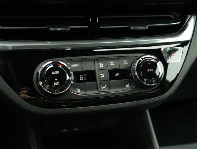 new 2025 Buick Envista car, priced at $27,570