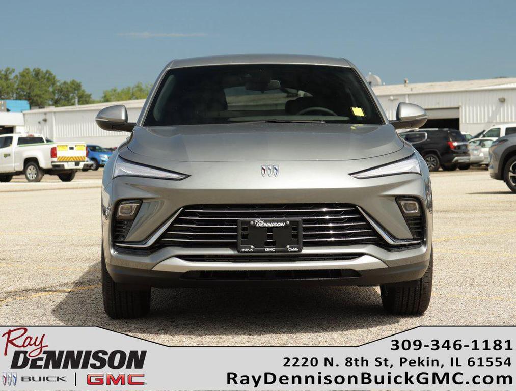 new 2025 Buick Envista car, priced at $26,080