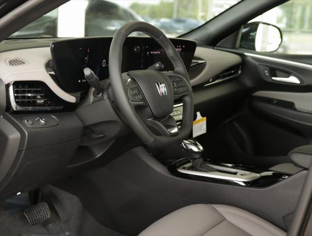 new 2025 Buick Envista car, priced at $30,435