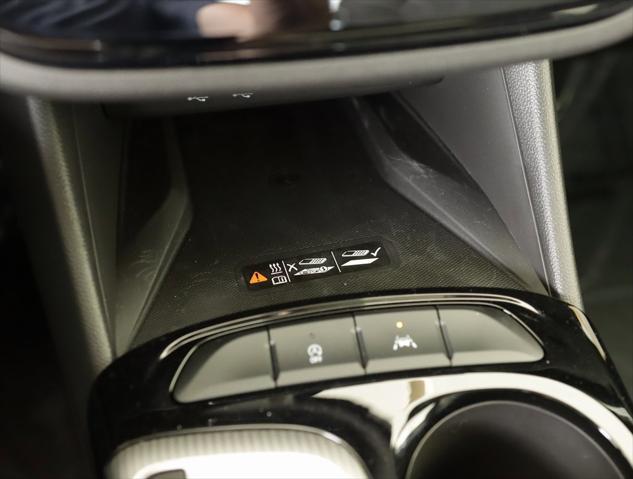 new 2025 Buick Envista car, priced at $30,435