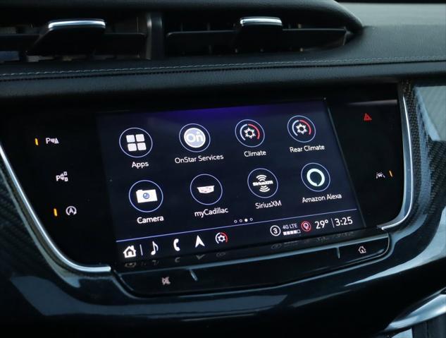 used 2023 Cadillac XT6 car, priced at $46,994
