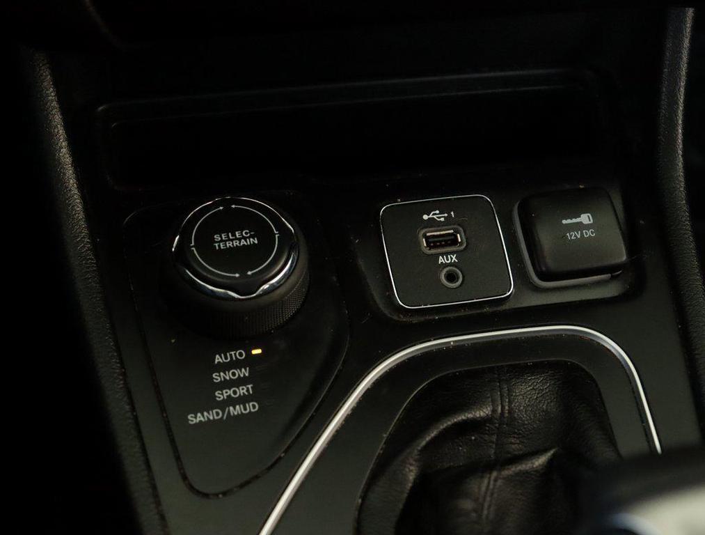used 2021 Jeep Cherokee car, priced at $21,777